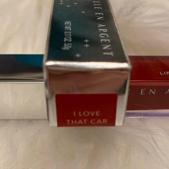 Belle En Argent lipgloss in I LOVE THAT CAR - Picture 4 of 4
